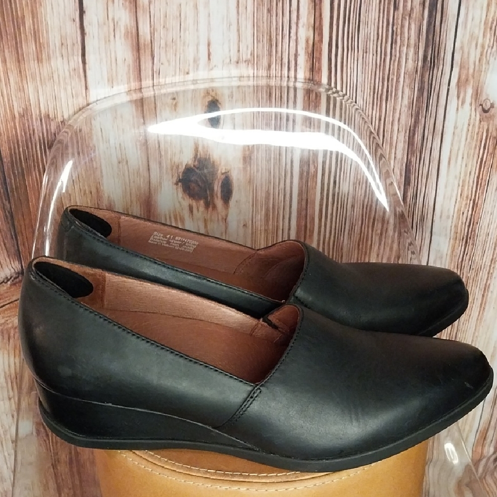 Dansko Women's Wedge Slip-On